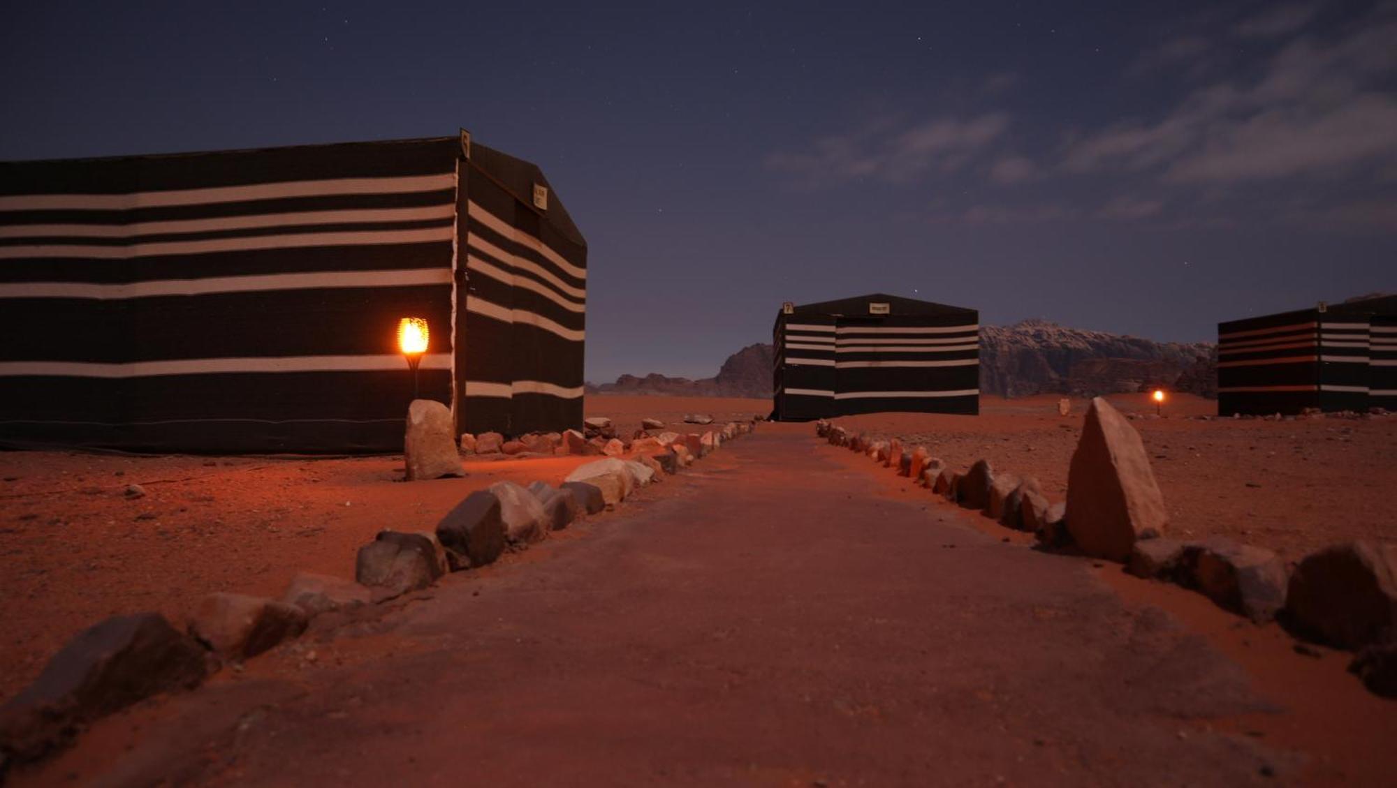 Magic Bedouin Star Hotel Wadi Rum Luaran gambar