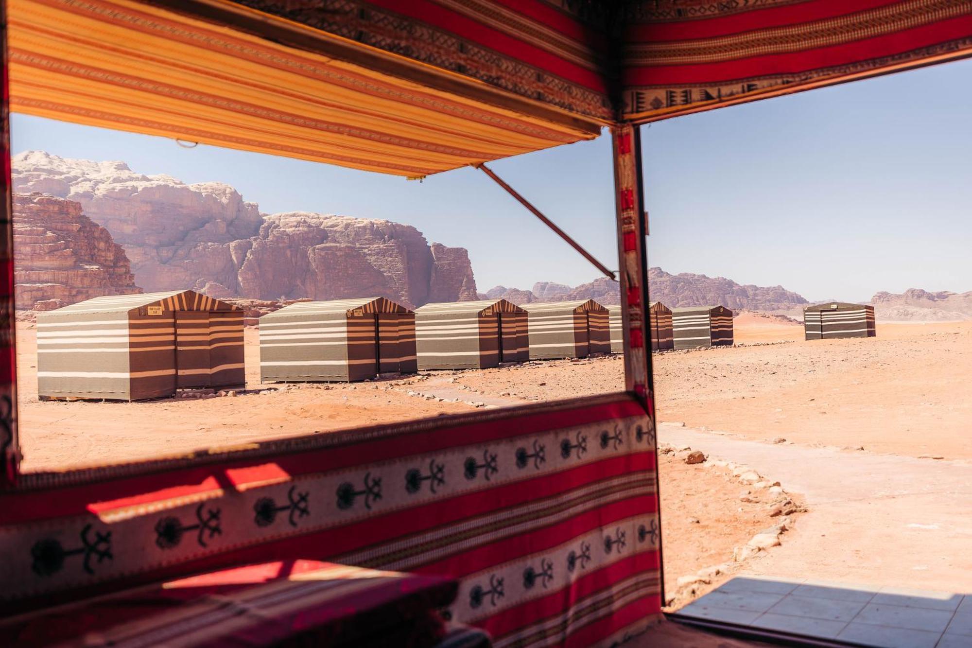 Magic Bedouin Star Hotel Wadi Rum Luaran gambar