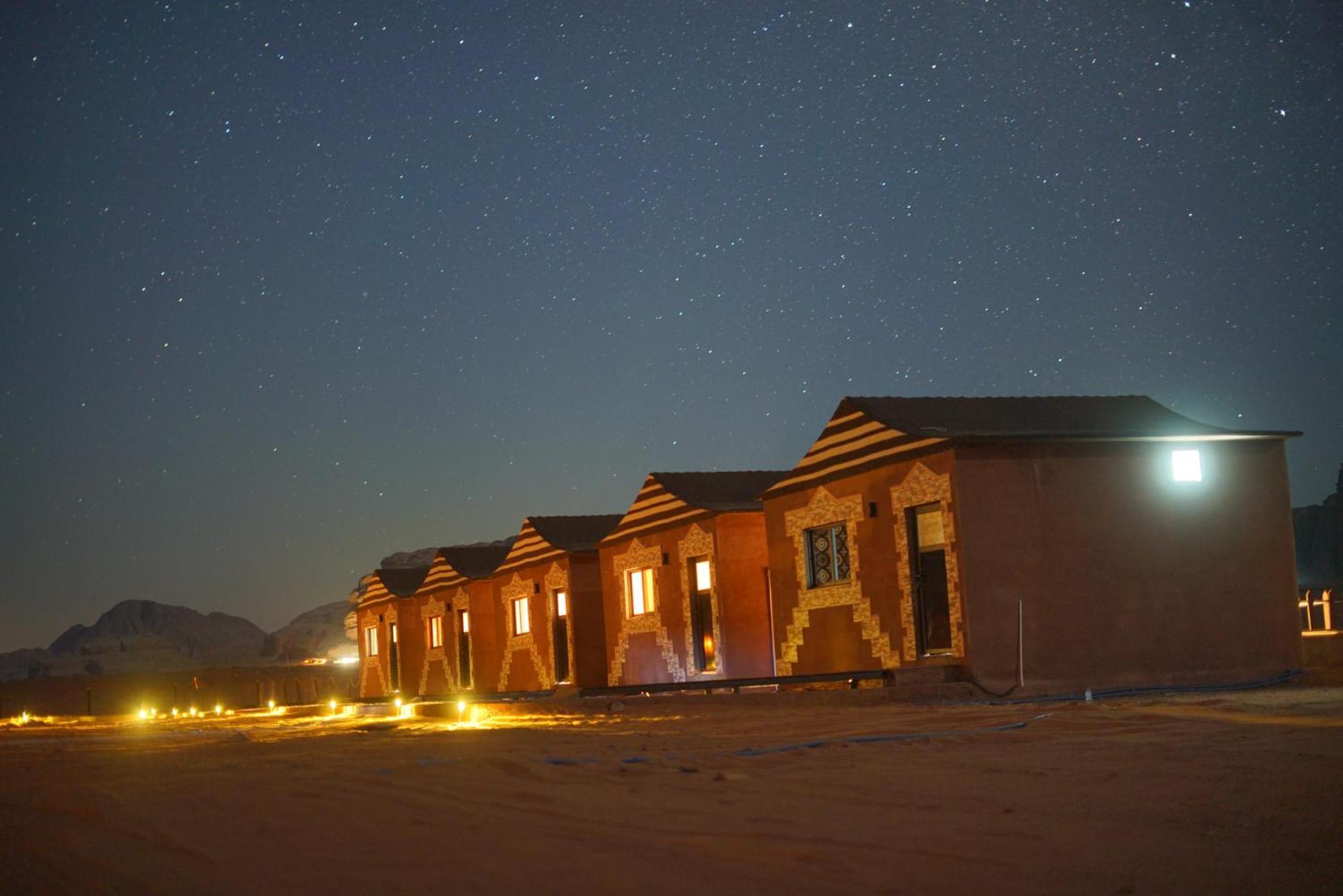 Magic Bedouin Star Hotel Wadi Rum Luaran gambar