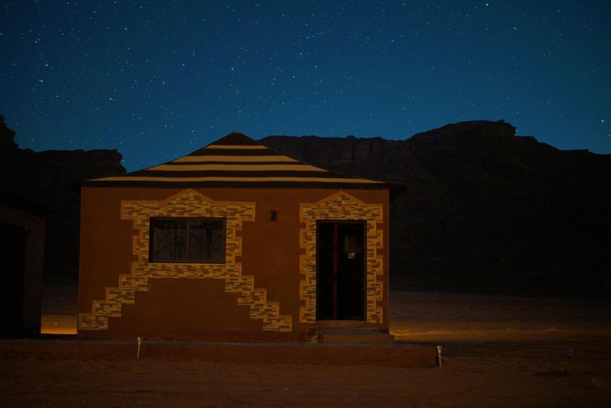 Magic Bedouin Star Hotel Wadi Rum Luaran gambar